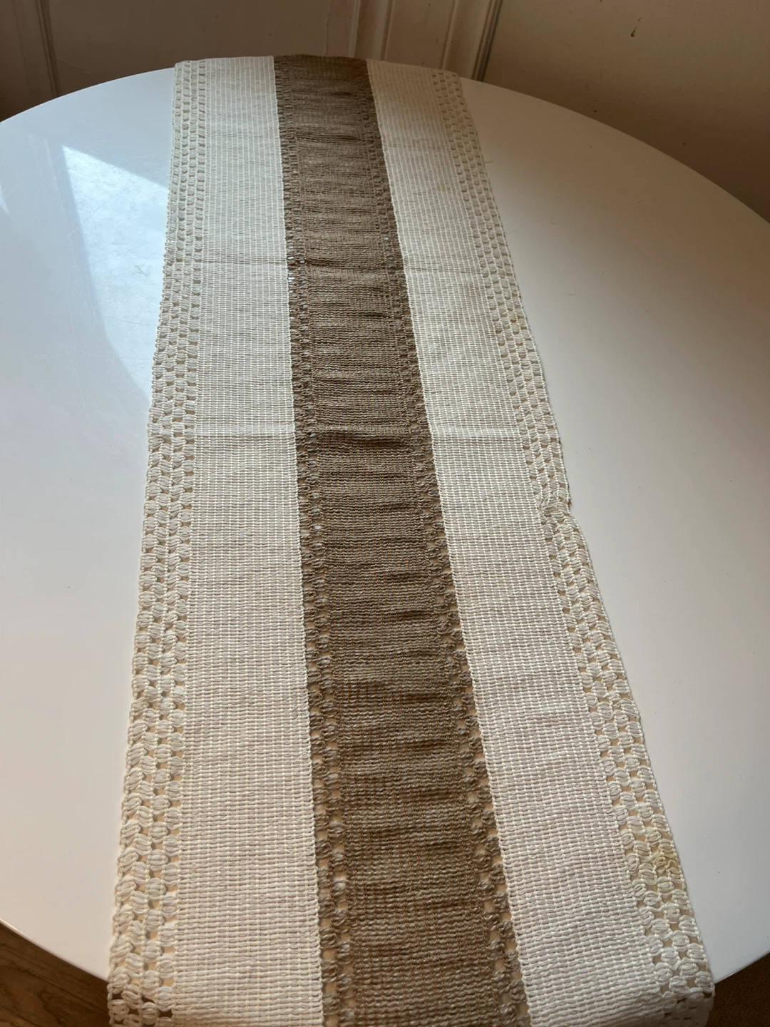 ⚽ Textured Table Runner - photo 2