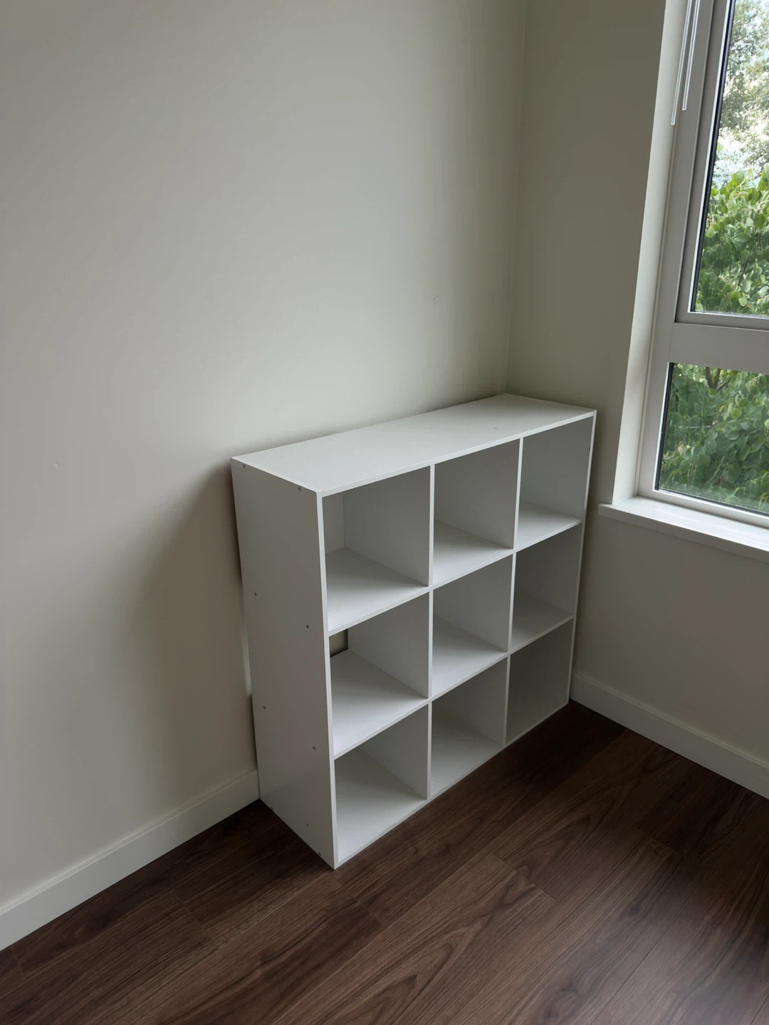 White 9-Cube book and decoration Shelf - photo 2