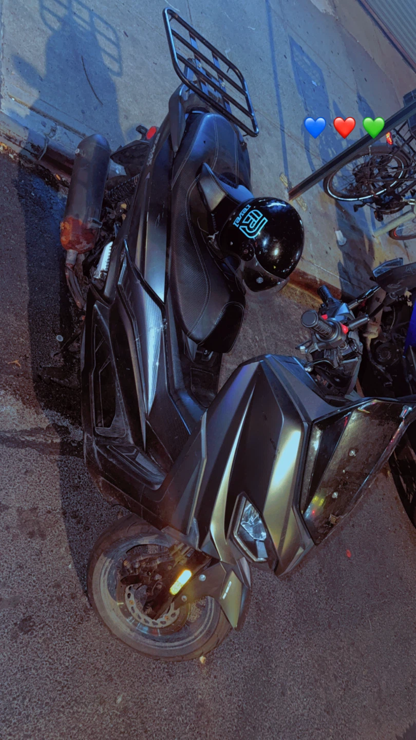Black Scooter