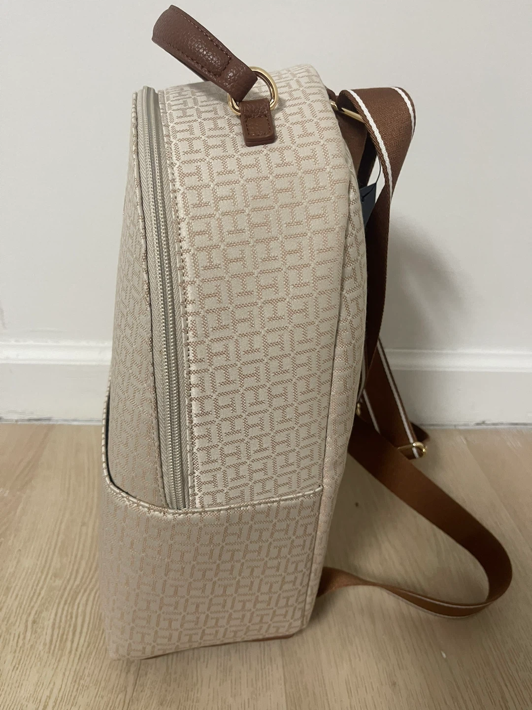 Tommy Hilfiger Monogram Backpack - photo 4