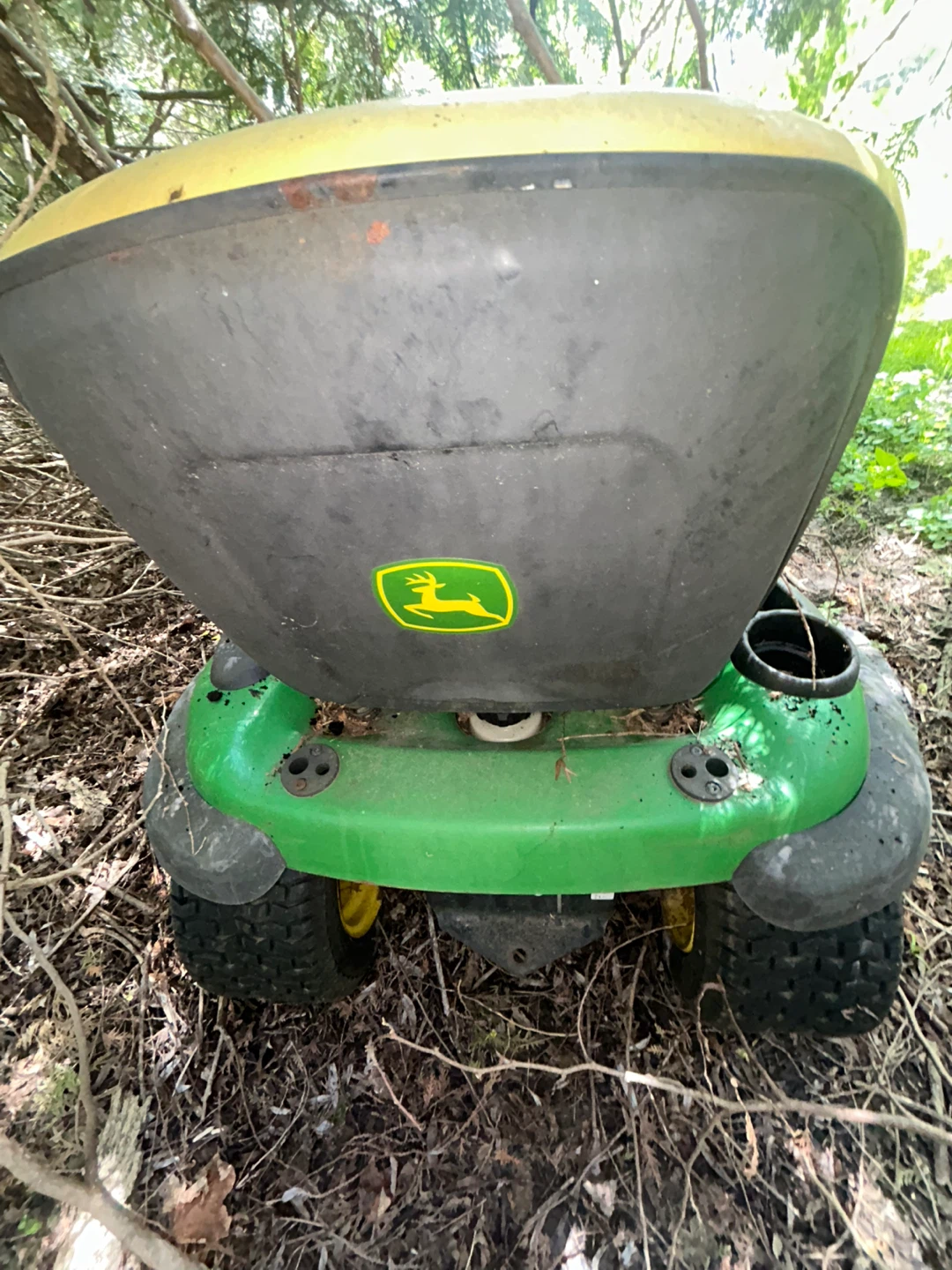 John Deere L120 Riding Tractor Mower - photo 5