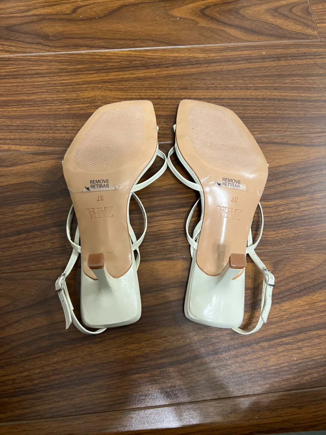 ⚽️ ZARA White Heeled Sandals Size 37 - photo 2