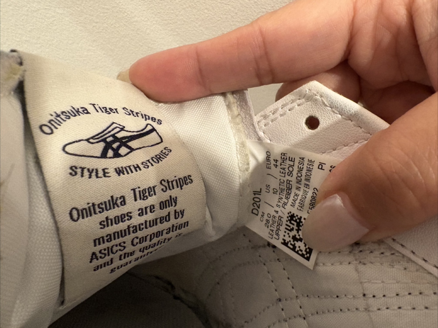 Onitsuka Tiger D201L Sneakers - White/Navy Size 44 - photo 3