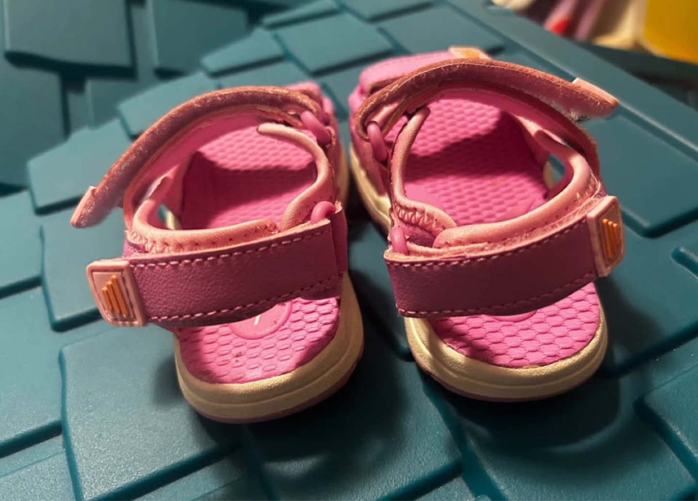 Pink Toddler Sandals ⚽️ - photo 2