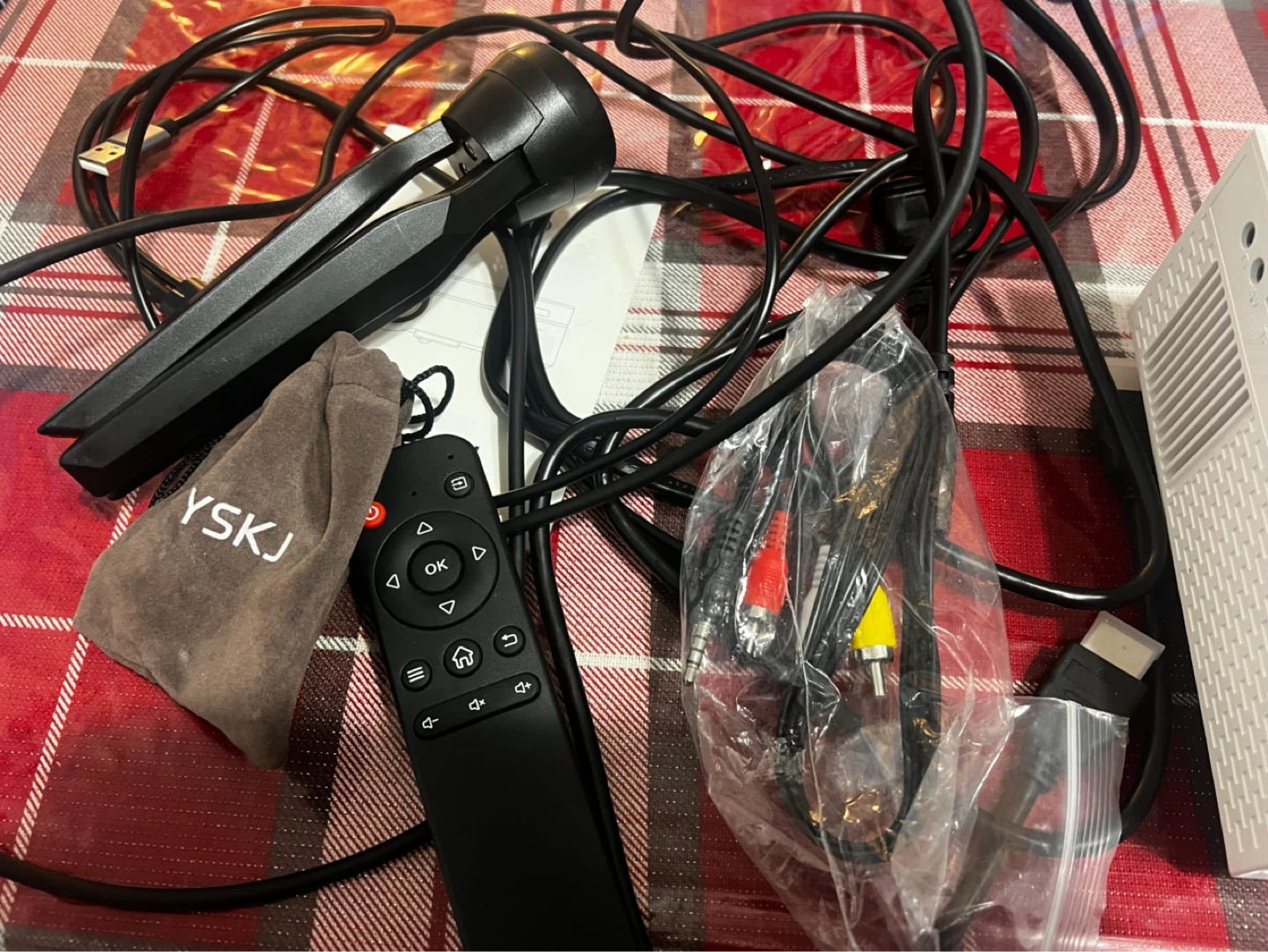 Mini Home Projector with Remote⚽️ - photo 4