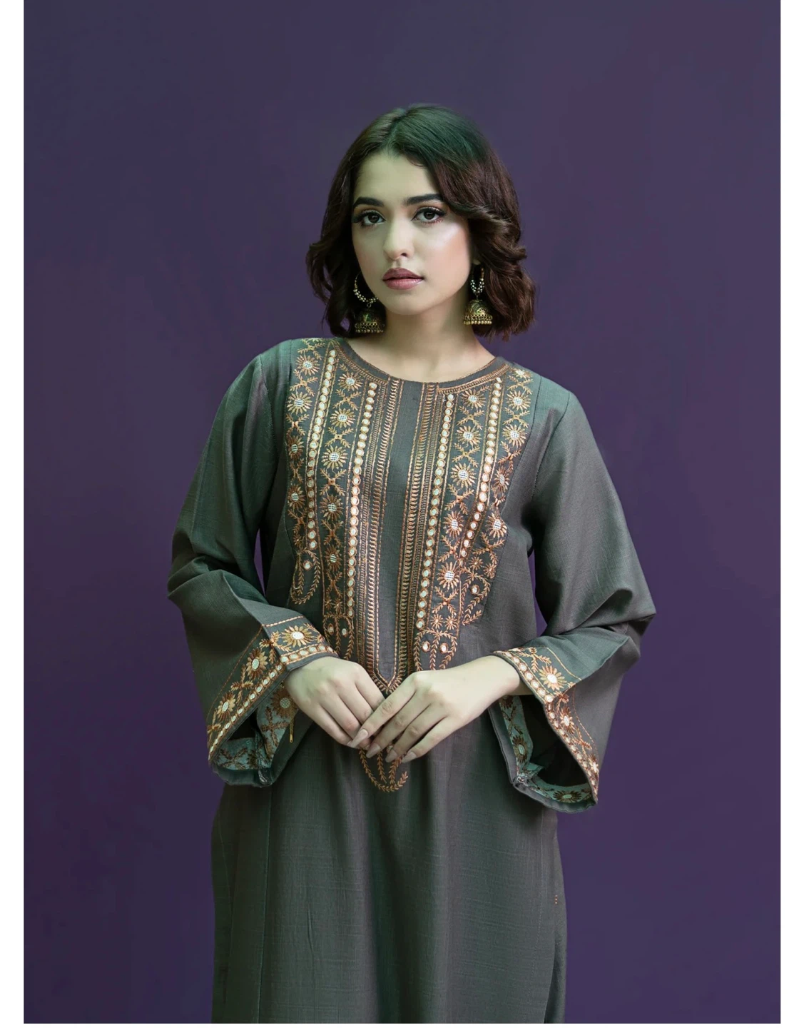 Embroidered Kurti and Pants Set - photo 3