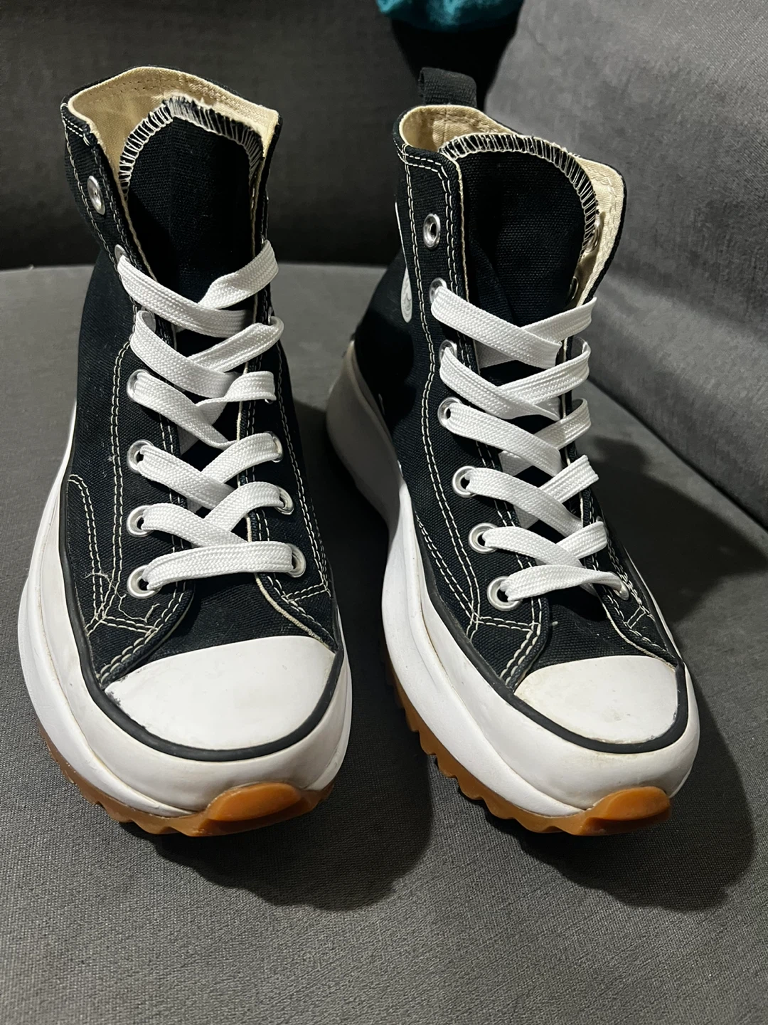 Converse  run star hike high top shoes⚽️