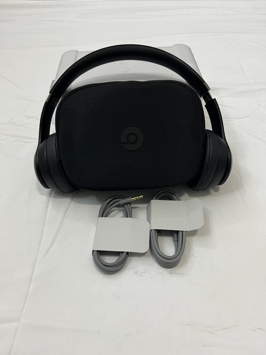Beats Solo Pro Headphones Black