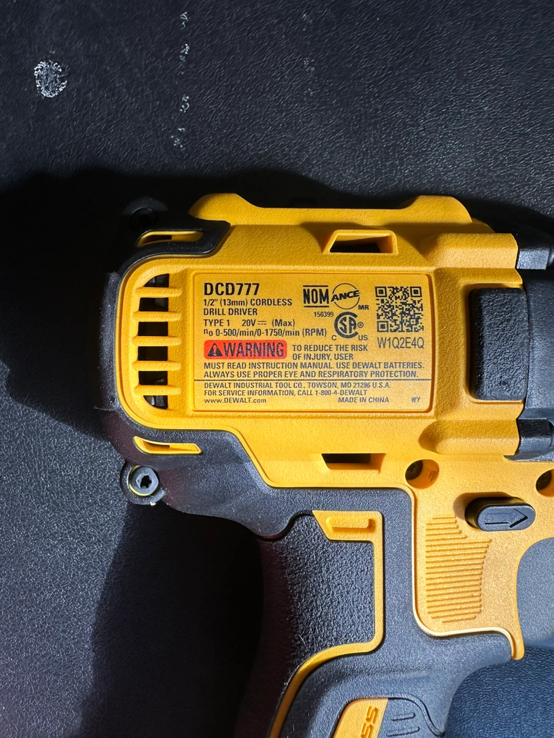 DEWALT 20V MAX Brushless Cordless Drill Driver DCD777 - photo 2