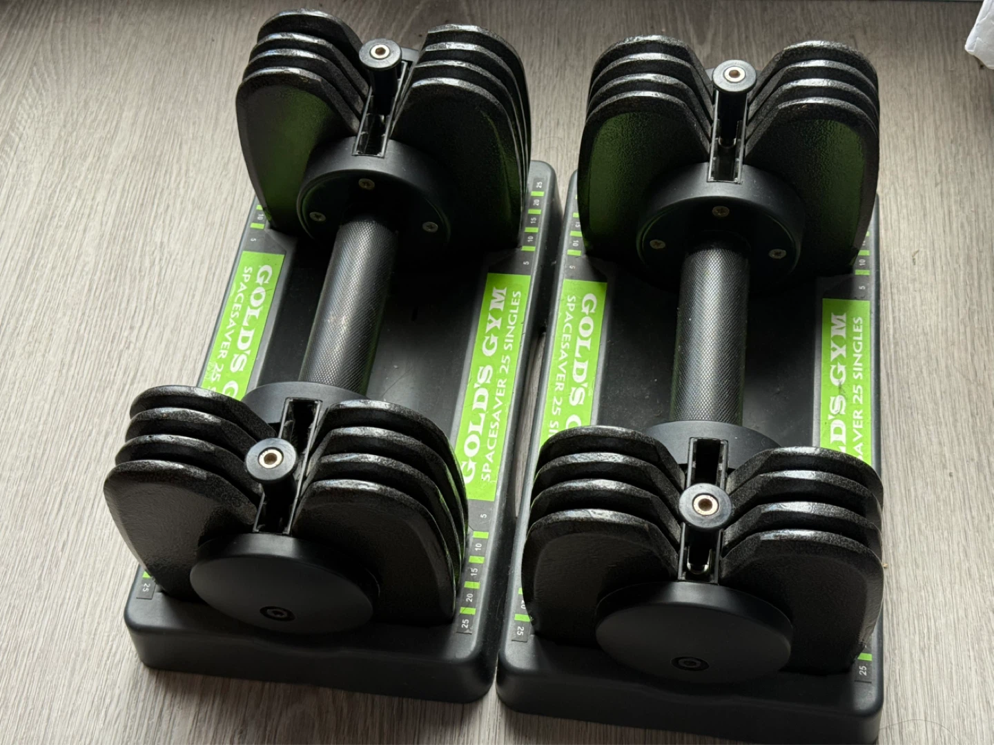 Gold's Gym Spacesaver 25 Adjustable Dumbbells