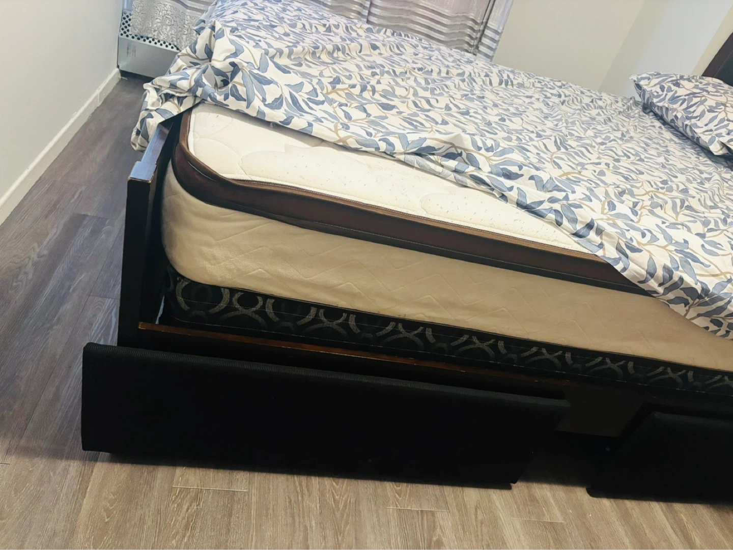 Wooden Bed Frame with mattress - photo 4