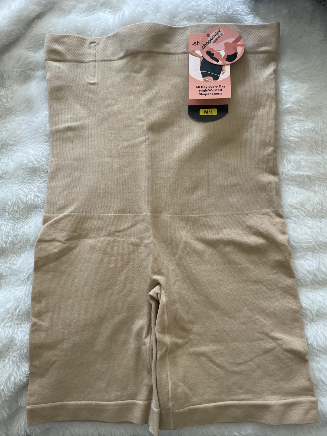 ⚽️ NWT Shapermint Essentials High-Waisted Shaper Shorts M/L