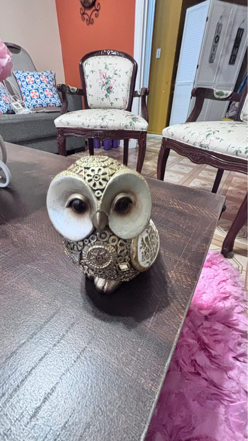 ⚽ Decorative Gold Owl Figurine