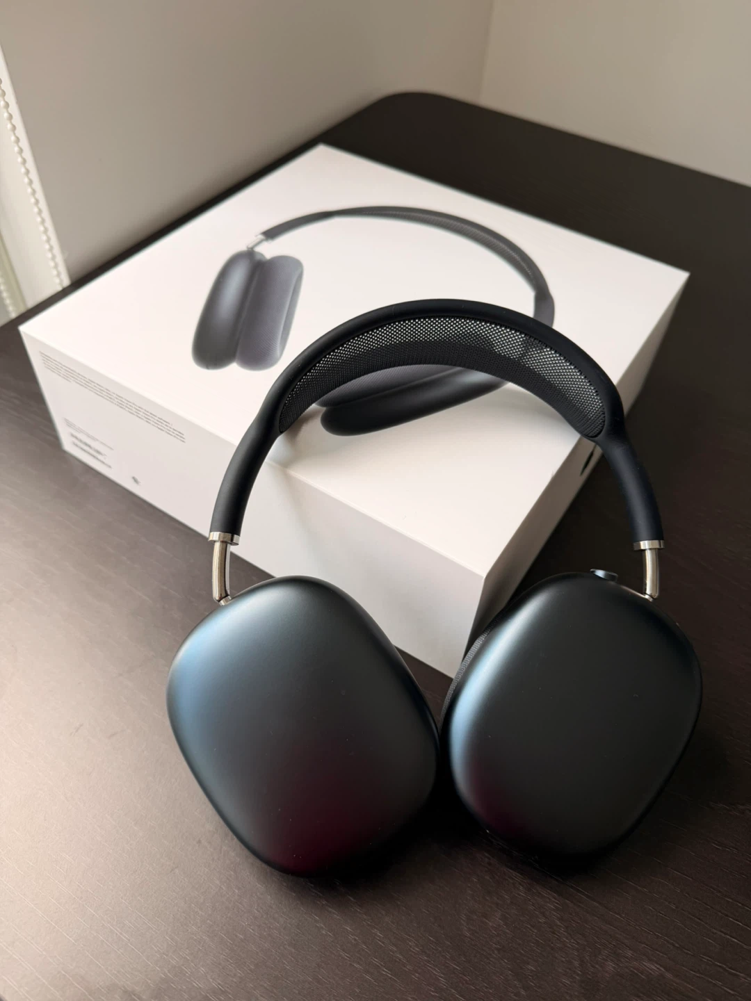 Apple AirPods Max (USB-C) in Midnight