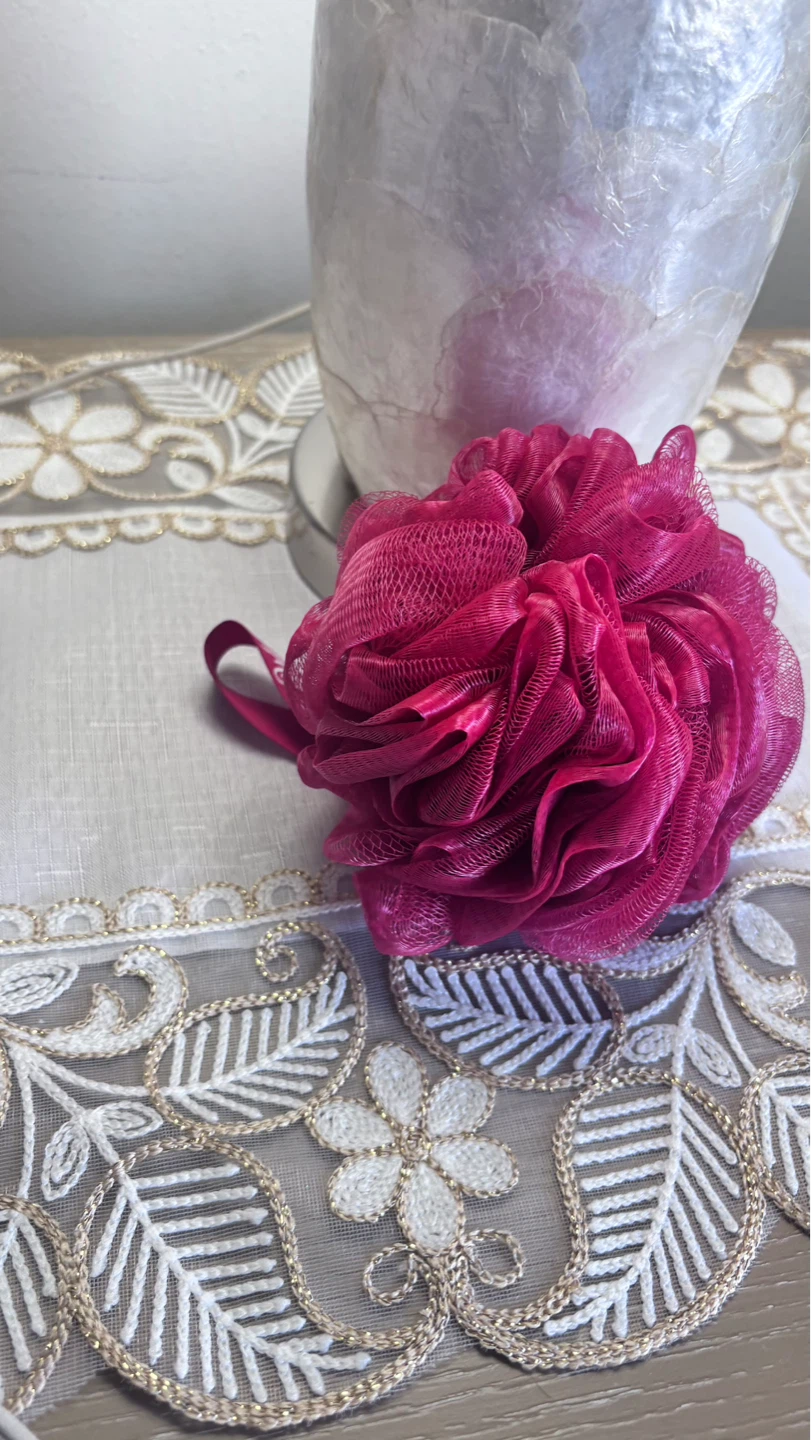 ⚽ Pink Mesh Shower Pouf - photo 2