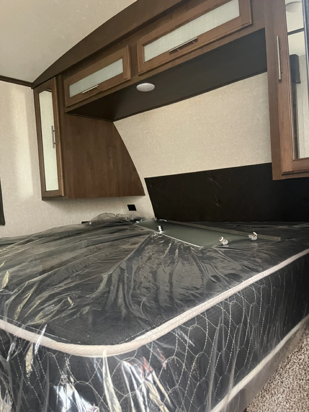 Keystone Cougar Travel Trailer - photo 5