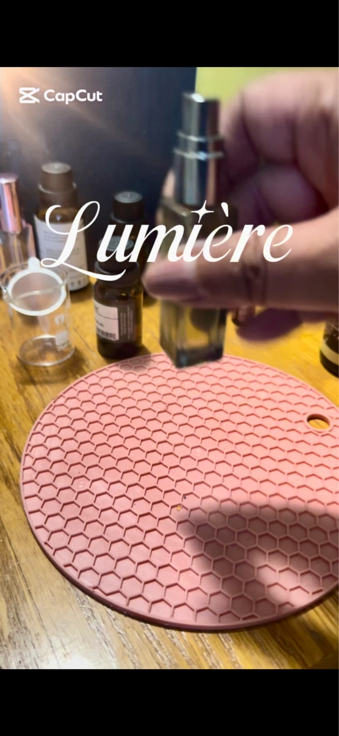Lumière Perfume ⚽