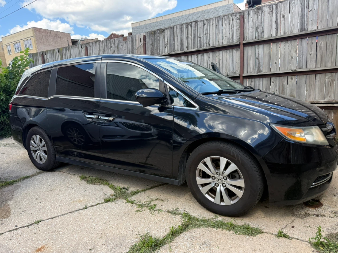 2014 Black Honda Odyssey