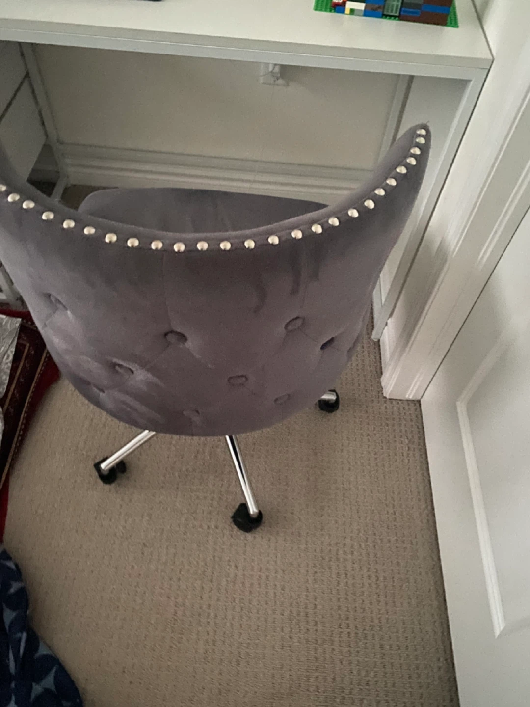 Grey Velvet Tufted Office Chair with Studs - photo 2