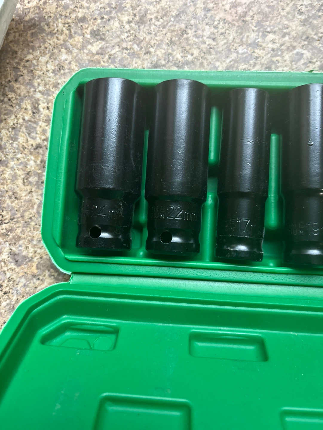 : Juego de Dados de Impacto Métricos de 1/2" - 10 Pcs NUEVOS) - photo 3