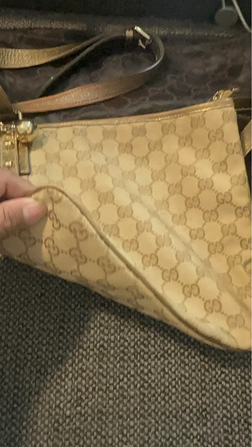 Gucci Monogram crossbody Bag - photo 4