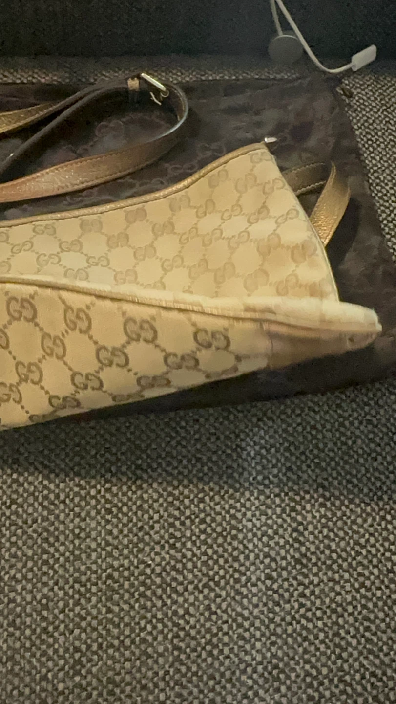 Gucci Monogram crossbody Bag - photo 5