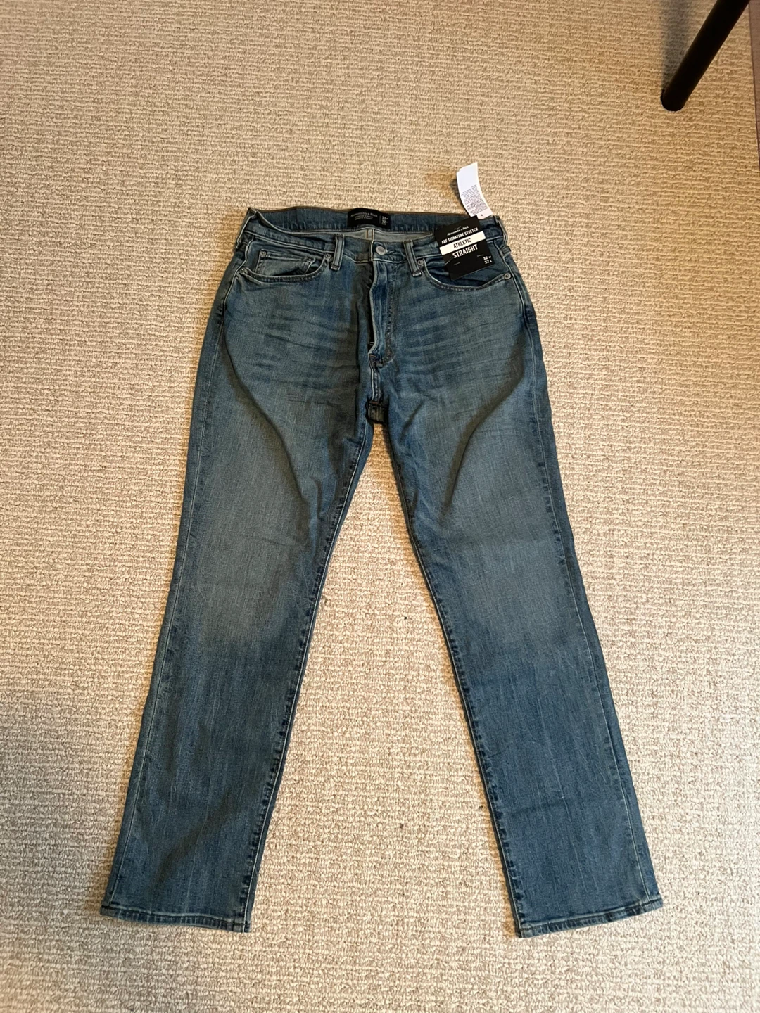 Abercrombie & Fitch Athletic Straight Jeans - 32W x 32L