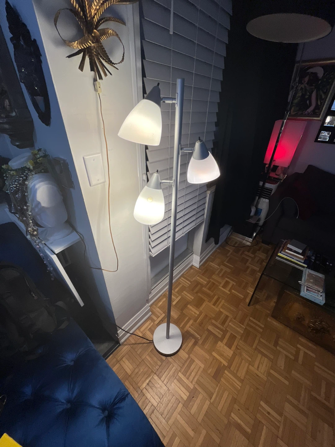 ⚽ Silver Floor Lamp with 3 Lights - photo 5