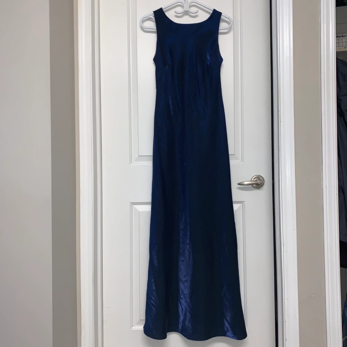 ⚽️ Reitmans Metallic Liquid Blue Gown Size 9