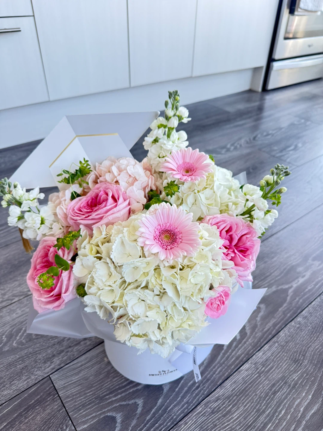 Graduation bouquet (box) urgent for sale - photo 3