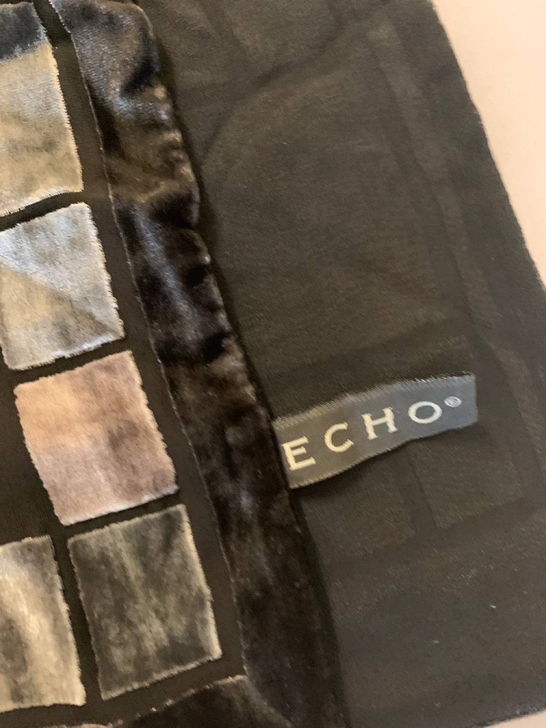 ⚽️ Echo Velvet Patchwork Scarf - photo 2