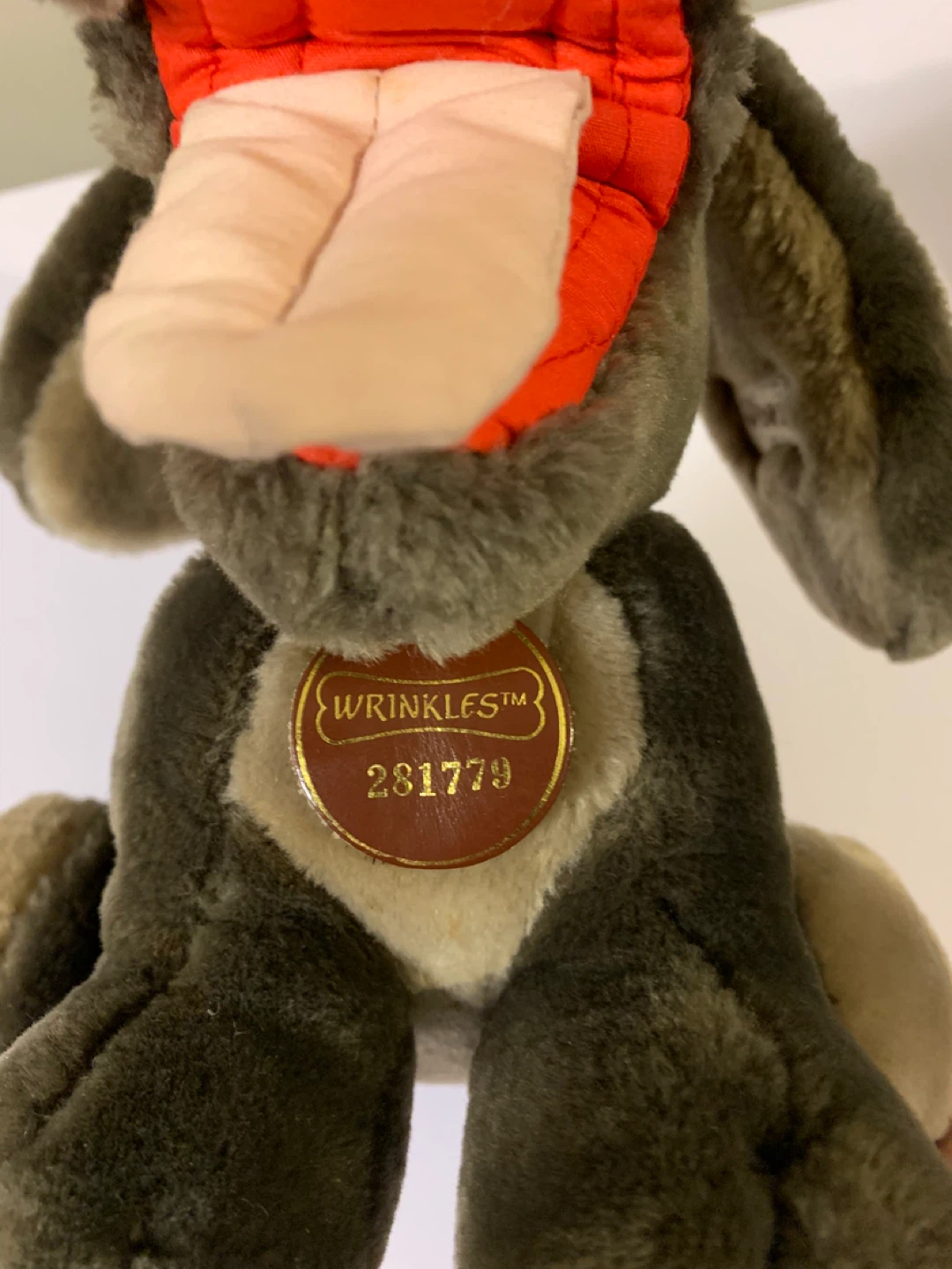 ⚽️ Ganzbros "Wrinkles" Plush Dog Toy - photo 2
