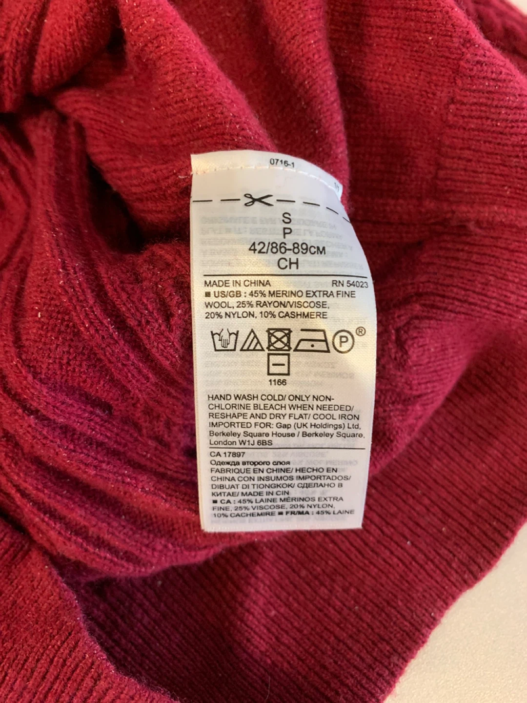 ⚽️ Merino Wool Cashmere Blend Sweater - Size S - photo 3