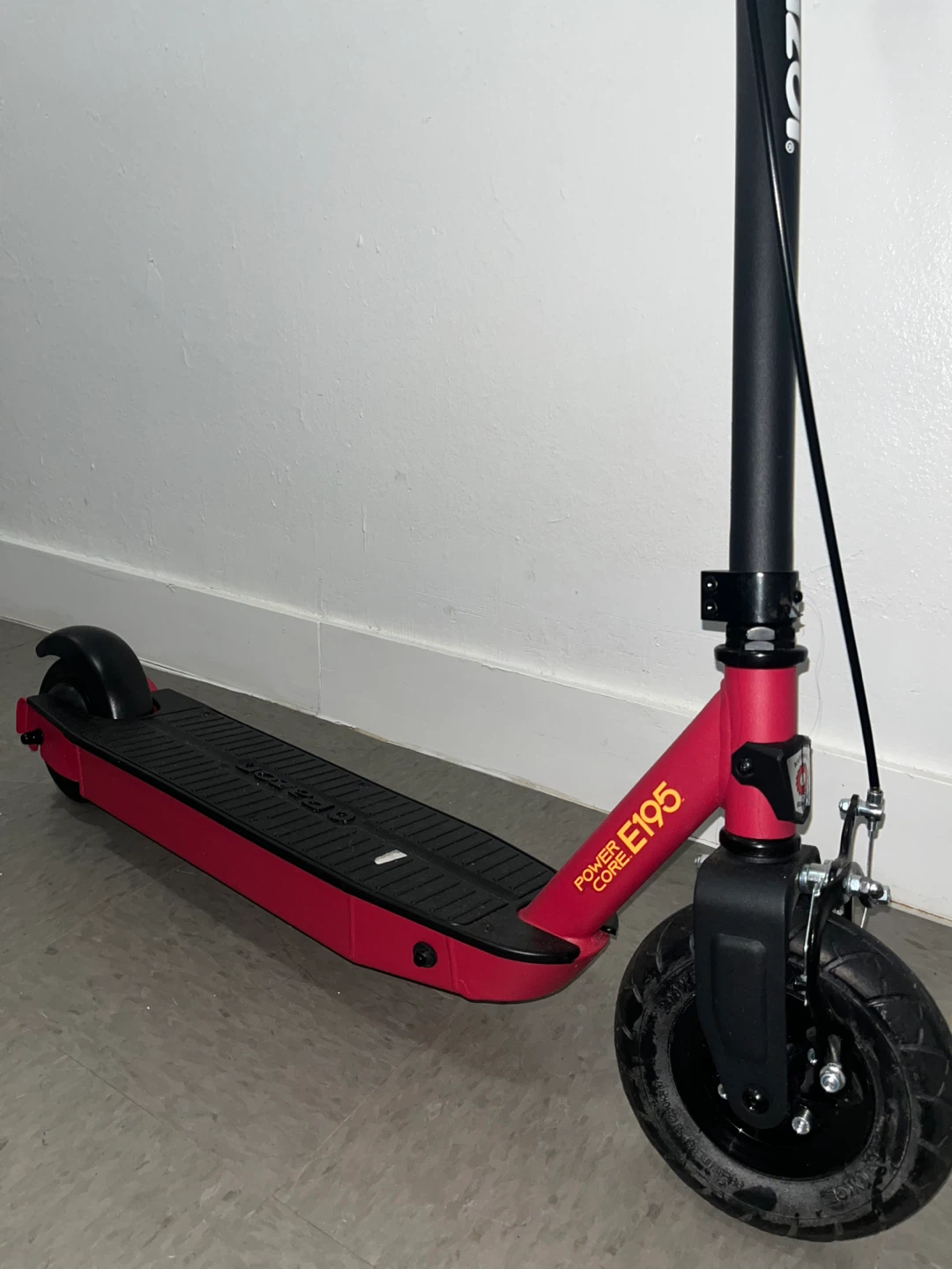 Razor E195 Electric kids Scooter ( OFFER) - photo 2