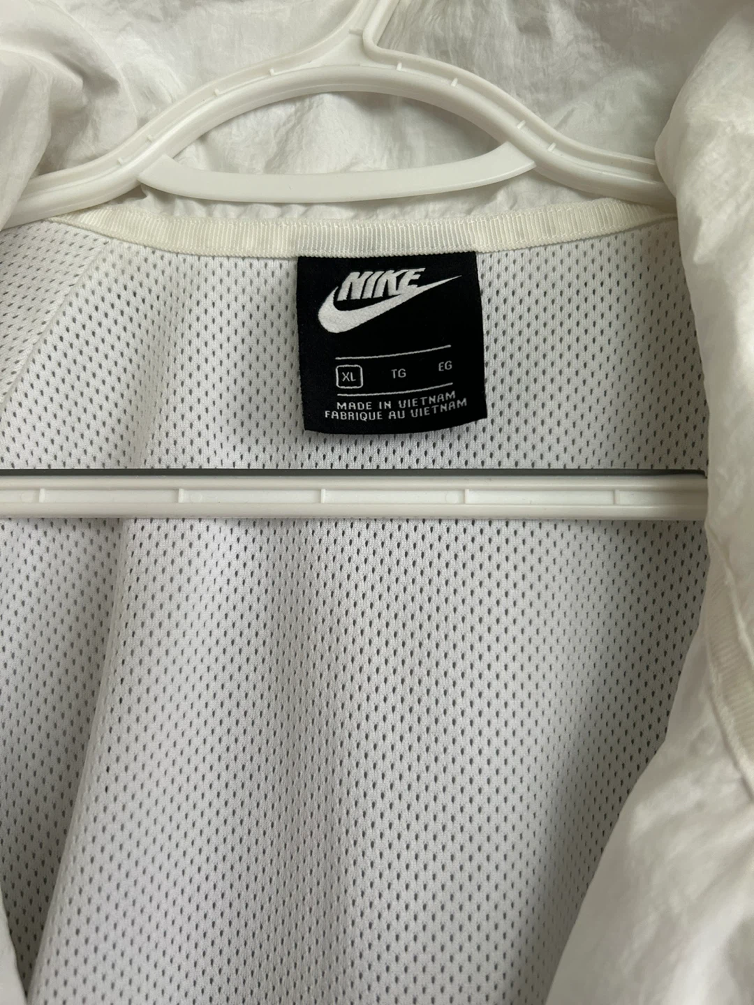 Nike White/Black Swoosh Windbreaker Jacket XL - photo 3
