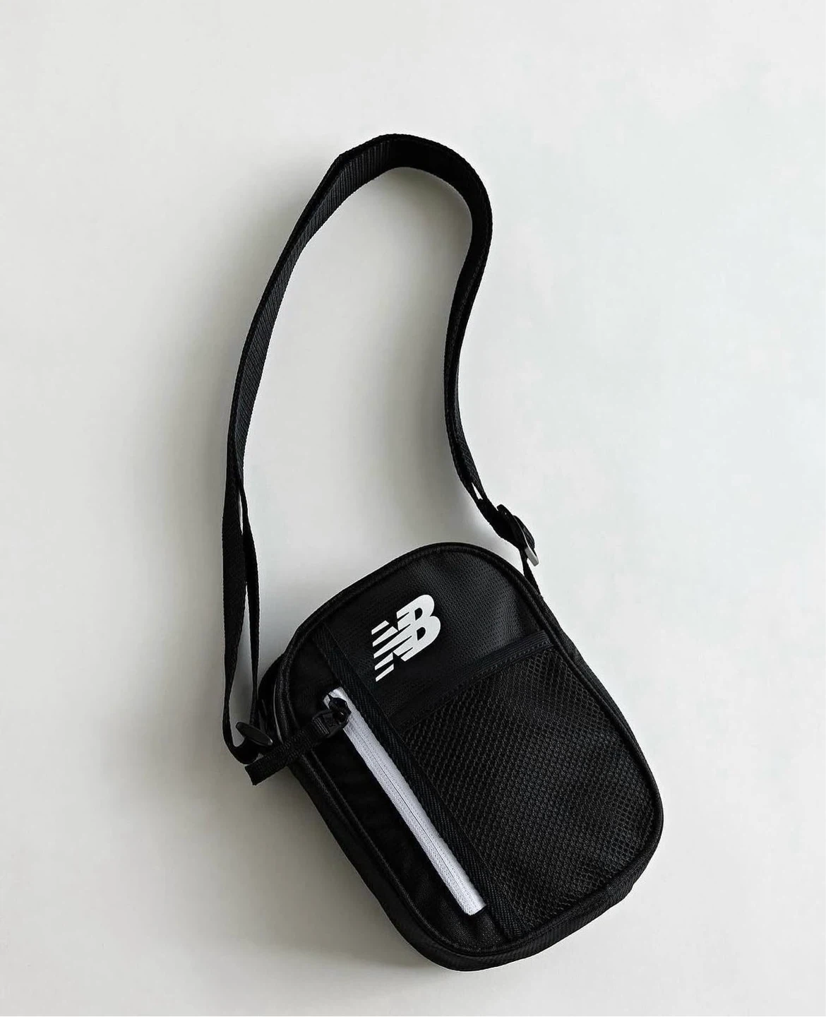 ⚽️Brand new ‘new balance’ crossbody bag