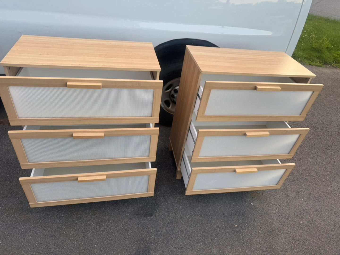 2 IKEA 3-Drawer Chests - photo 5