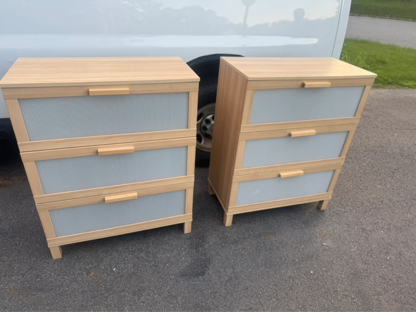 2 IKEA 3-Drawer Chests - photo 2