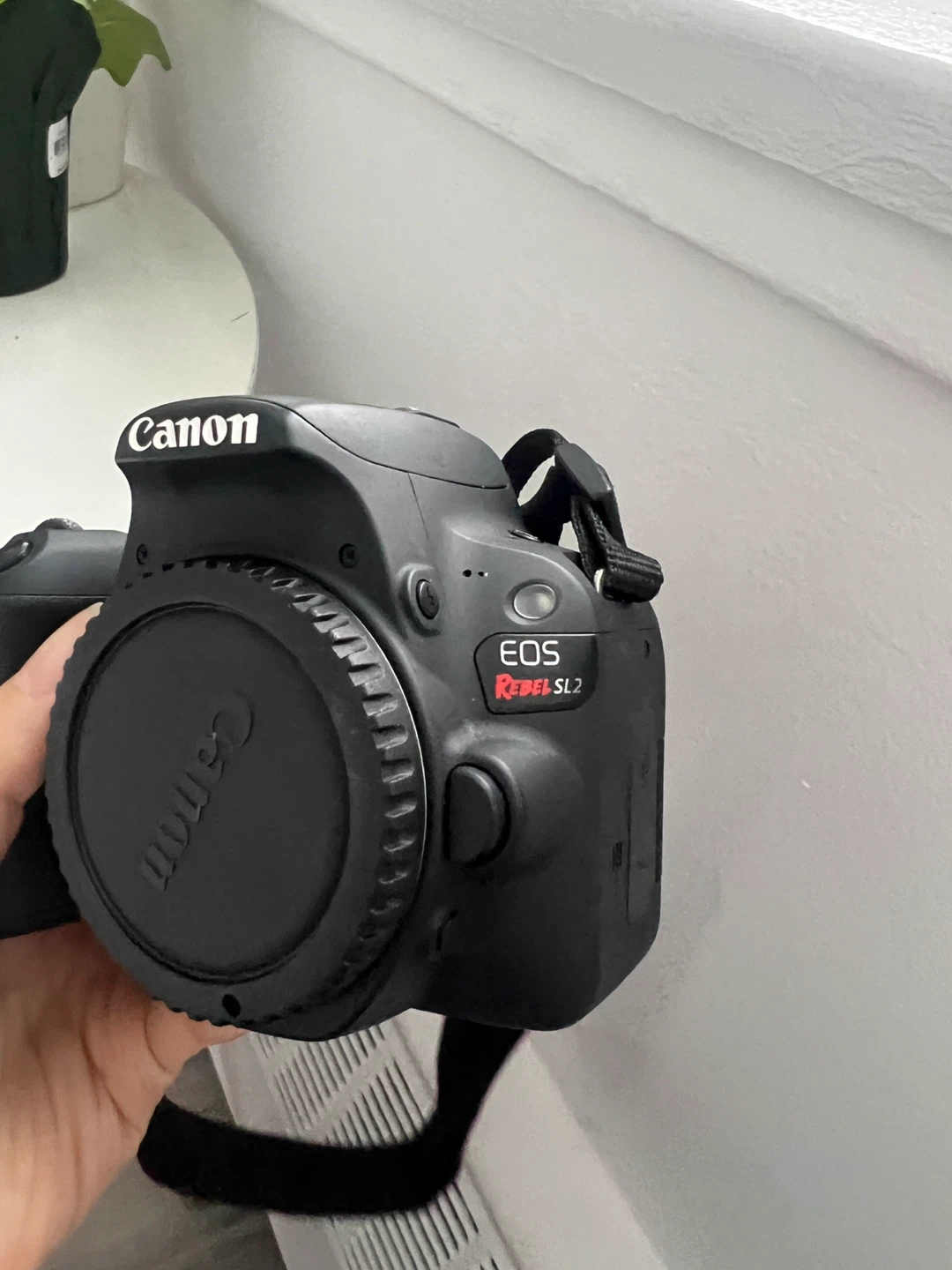 Canon EOS Rebel SL2 DSLR Camera with 18-55mm Lens - photo 2