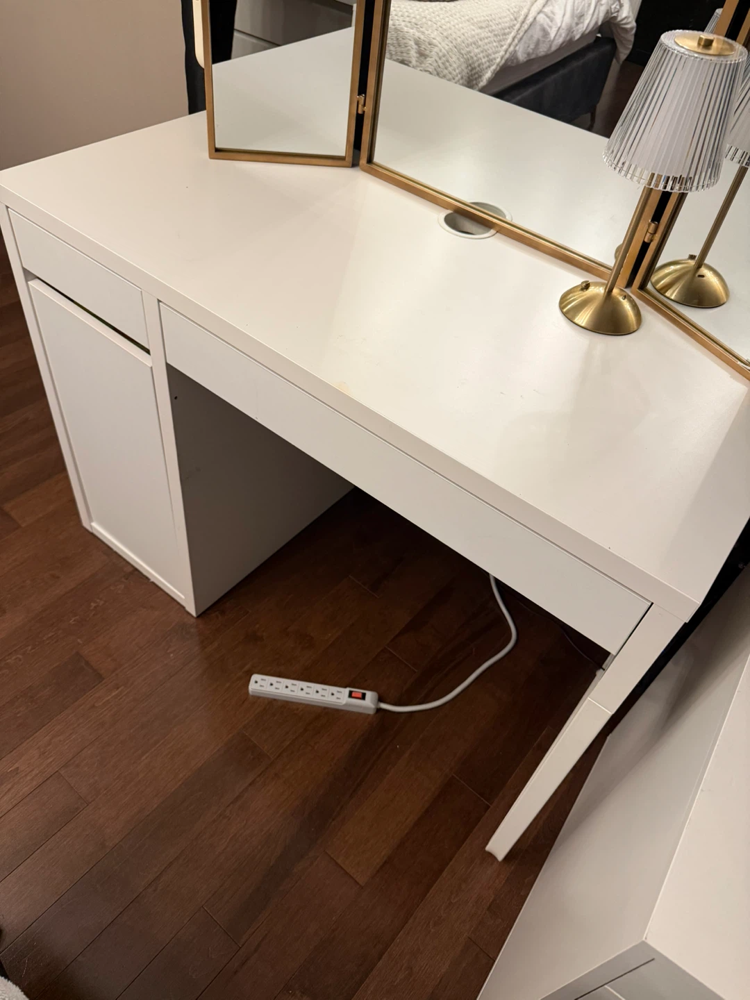 IKEA Desk - photo 3