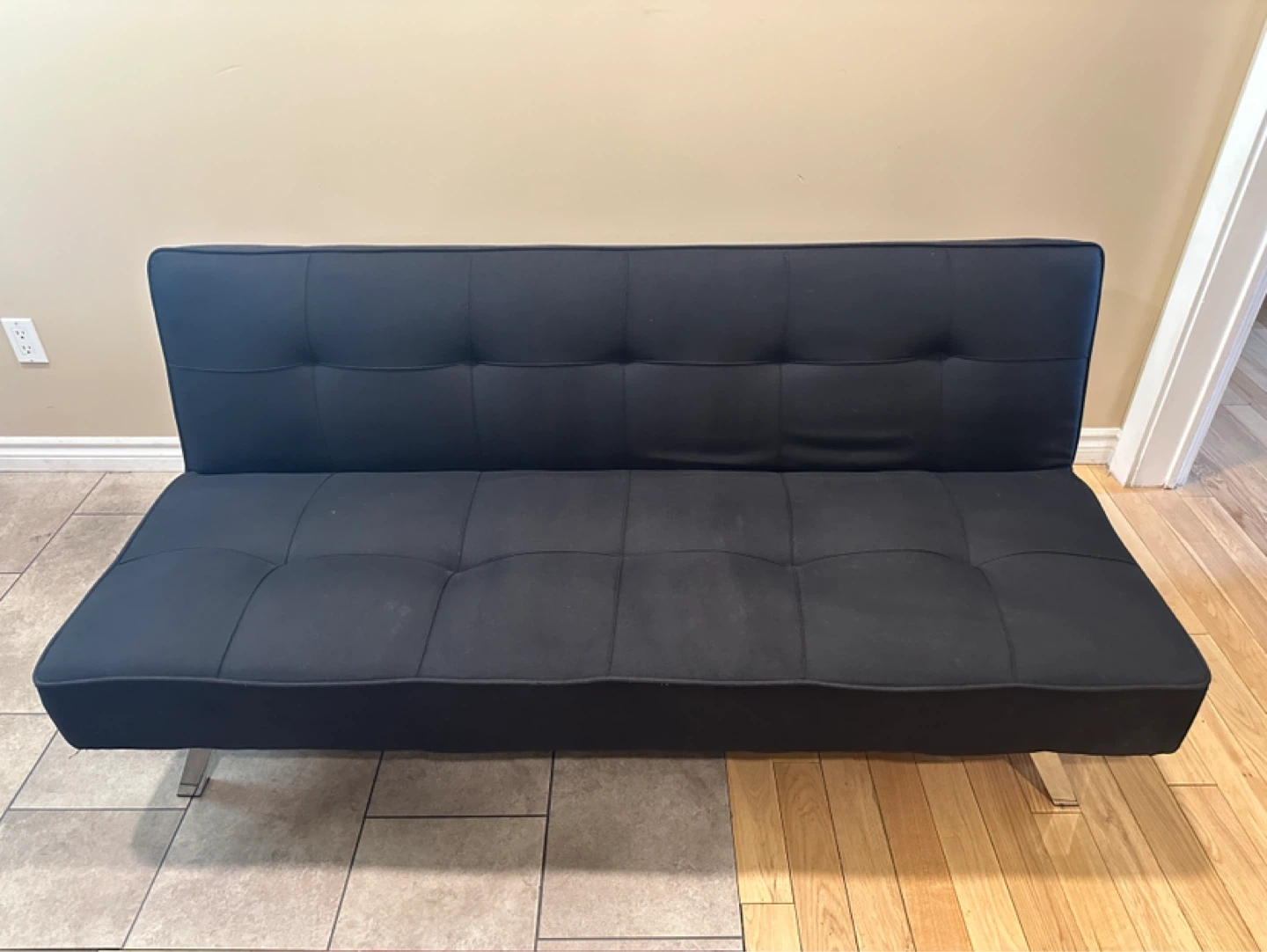 Black Serta Convertible Futon Sofa Bed (CAN DELIVER)
