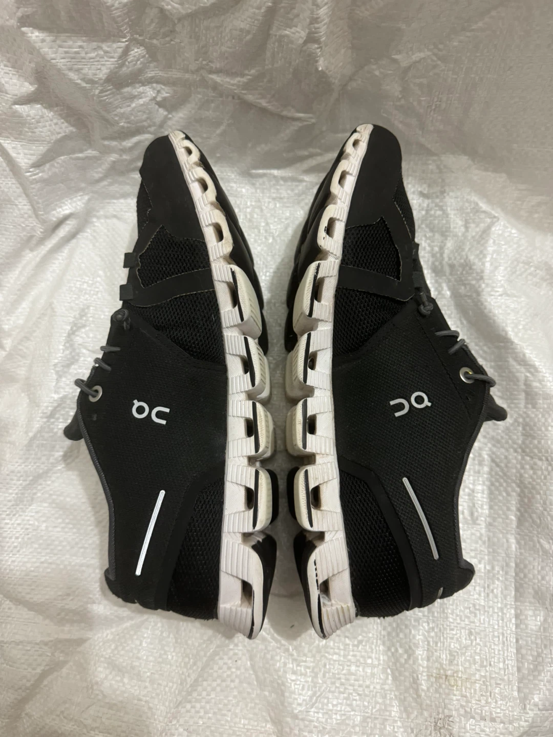 ON Cloud Running Shoes - photo 4