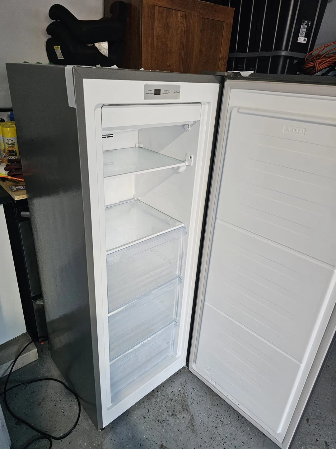 BRAND NEW CONVERTIBLE FREEZER/FRIDGE - photo 5