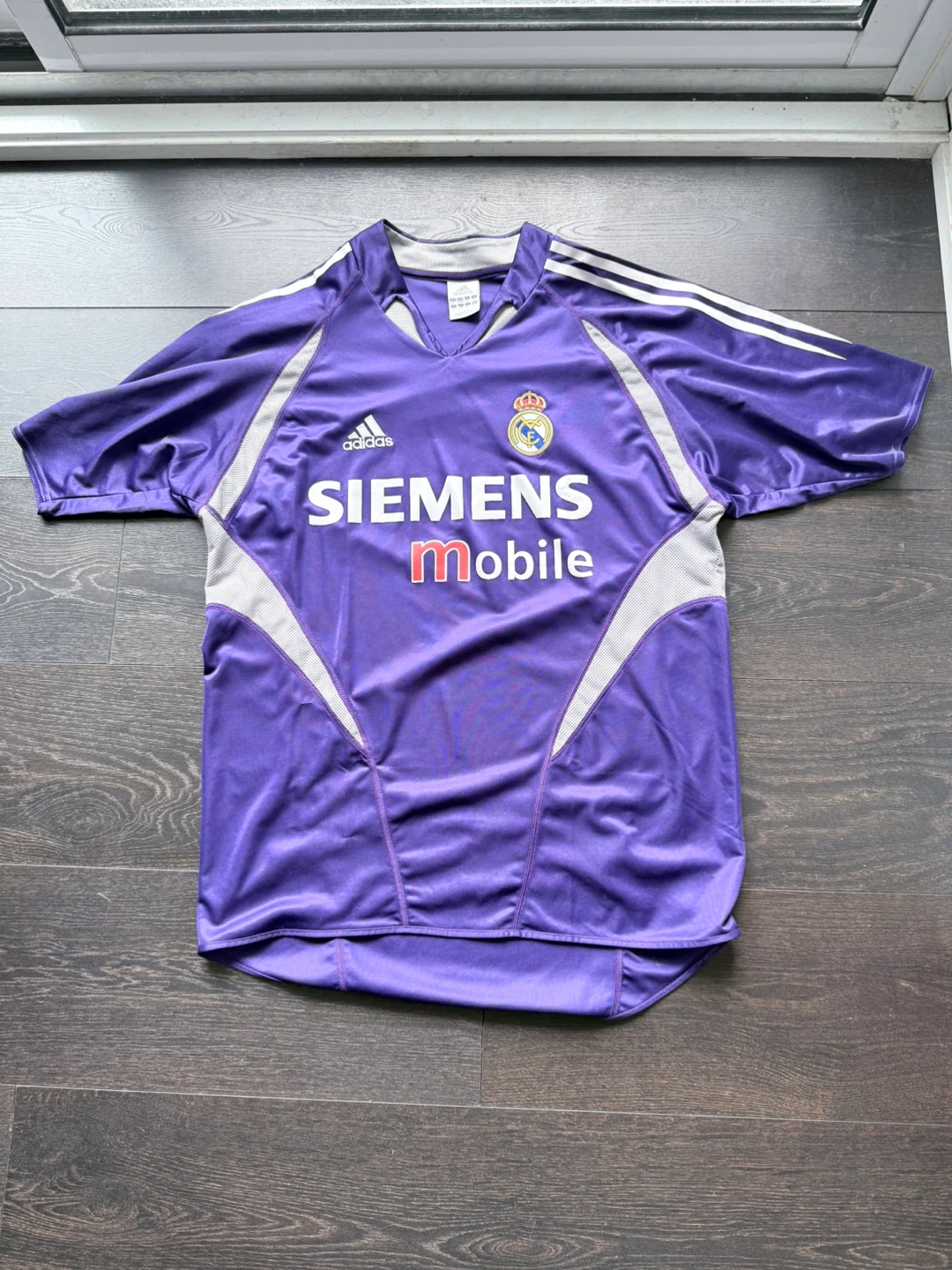 ⚽️ Authentic Soccer Jersey (Real Madrid, Man U)