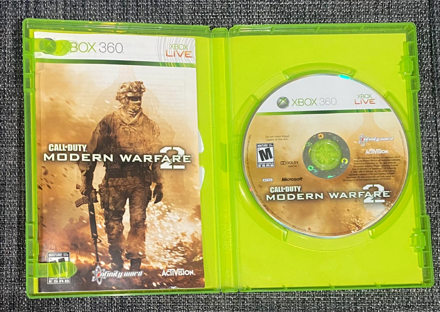 Xbox 360 Call of Duty: Modern Warfare 2 Game - photo 2