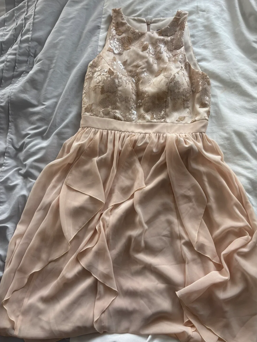 Cream Colour Sequin Halter Dress with Ruffled Skirt - photo 3