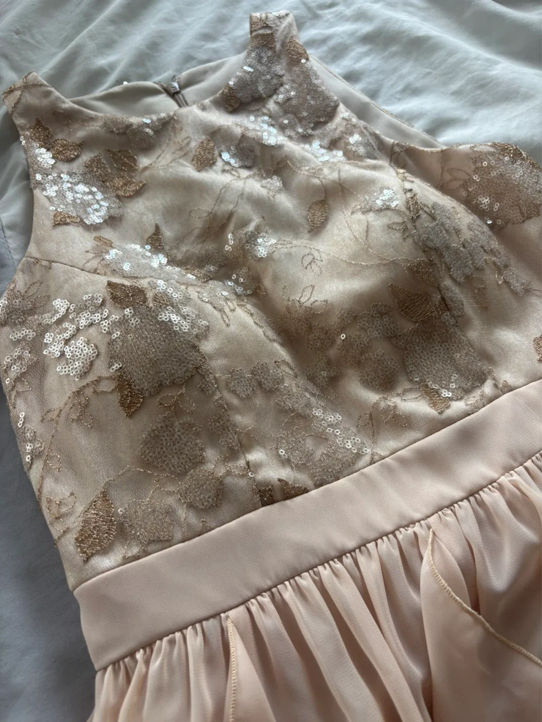 Cream Colour Sequin Halter Dress with Ruffled Skirt - photo 2