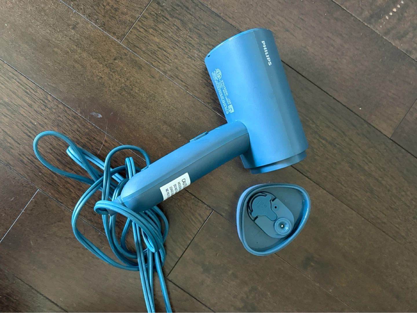 Philips Handheld Steamer - Barely used, like new ⭐️ ⚽️ - photo 2