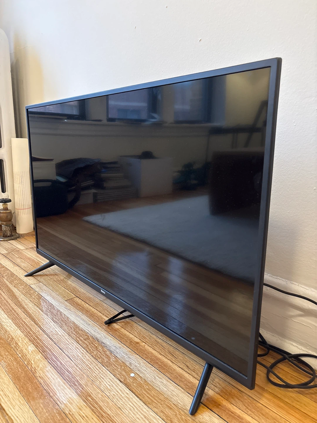 Roku Smart TV - photo 2