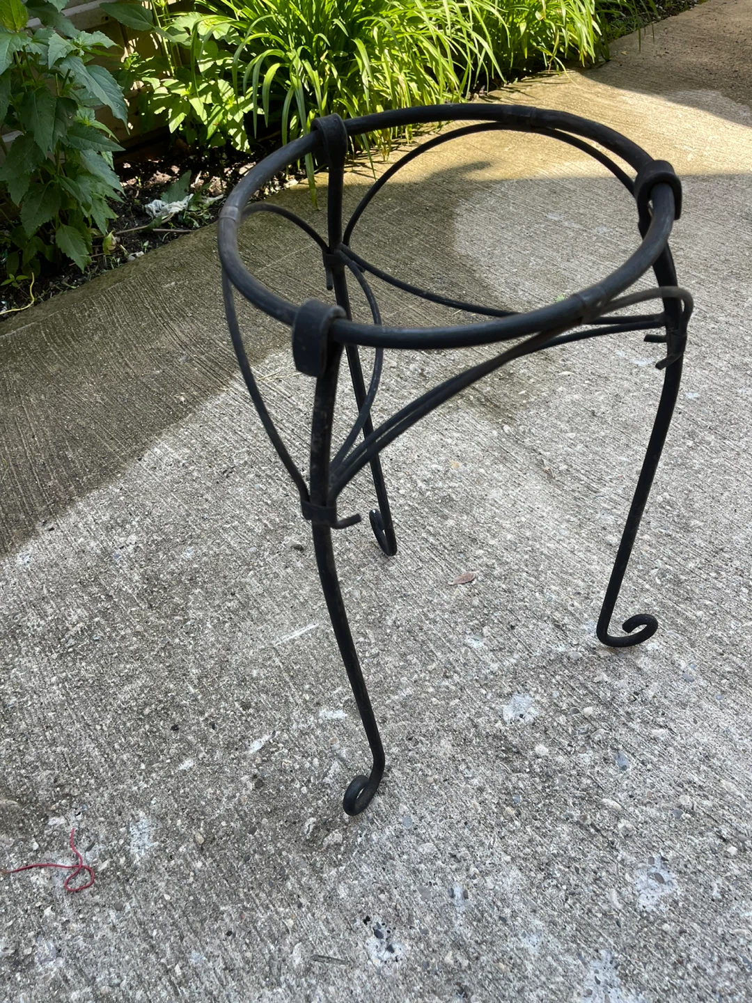 Black Metal Plant Stand - photo 2